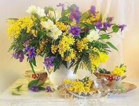 Без бренда «Букет из мимозы и колокольчиков в вазе» во Владимире  в интернет-магазине  Без бренда «Букет из мимозы и колокольчиков в вазе» во Владимире